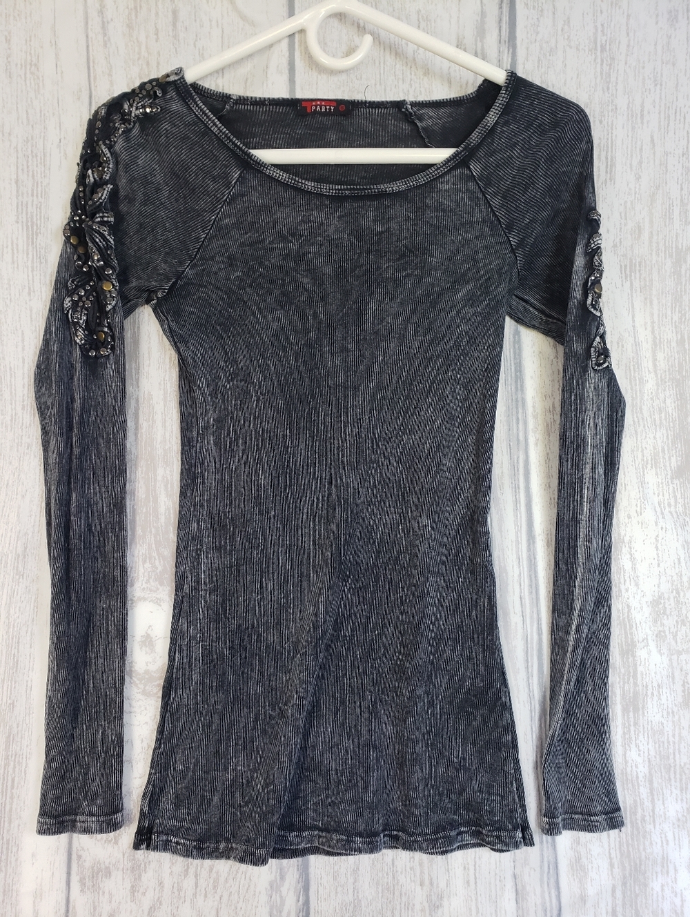 T Party Fashion Washed Black Long Sleeve Thermal Embellished Tee Size Small